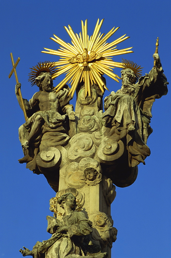 Trinity Column, Cabbage Market, Brno, Moravia, Czech Republic, Europe