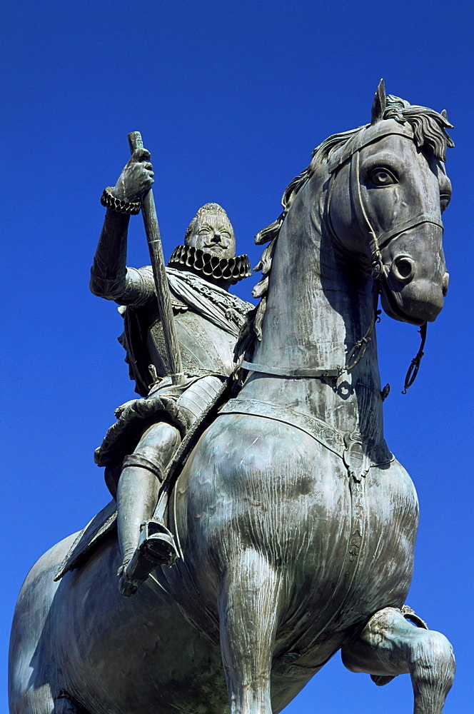 Equestrian statue of Philip III, Plaza Mayor, Madrid, Spain, Europe