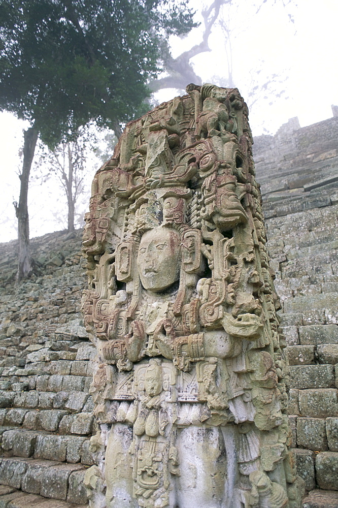 Stela N and Temple of Inscriptions, Mayan site, Copan, UNESCO World Heritage Site, Honduras, Central America