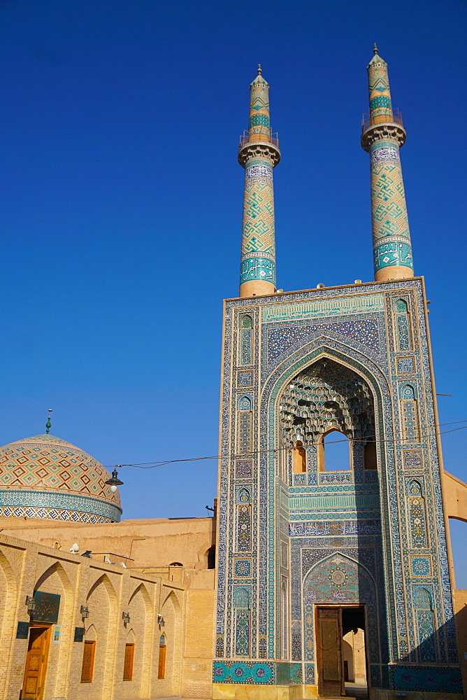 Facade and minarets, Jameh Mosque, Yazd, Iran, Middle East