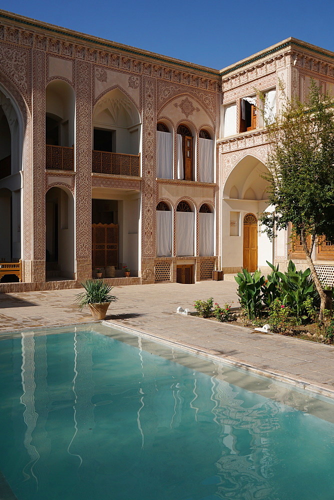 Courtyard of late 18th century Qajar Mansion, now Serai Ameriha Hotel, Kashan, Iran, Middle East