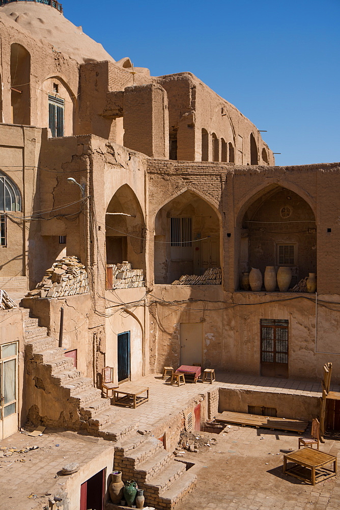 Courtyard in the Old Bazaar, Kashan, Iran, Middle East