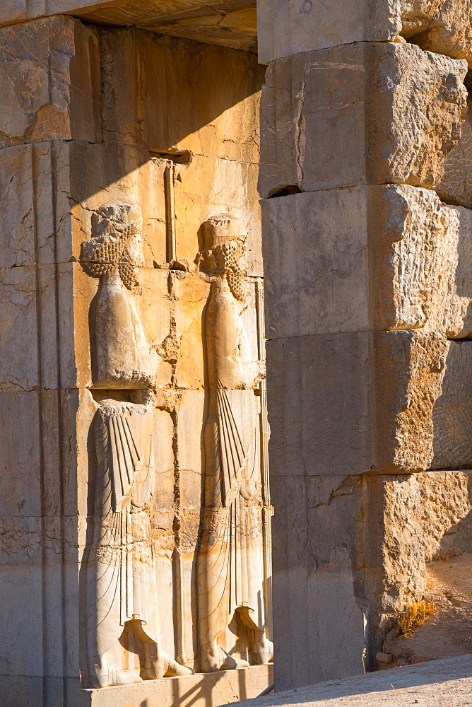 Carved relief of Royal Persian Guards, Persepolis, UNESCO World Heritage Site, Iran, Middle East