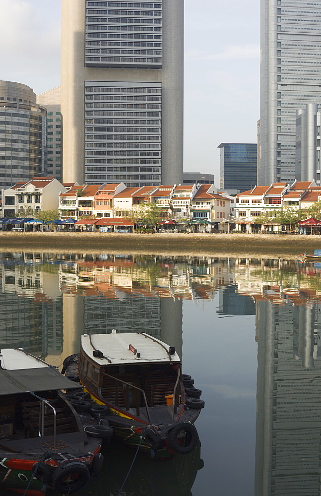 Boat Quay and the Singapore River with the Financial District behind, Singapore, South East Asia