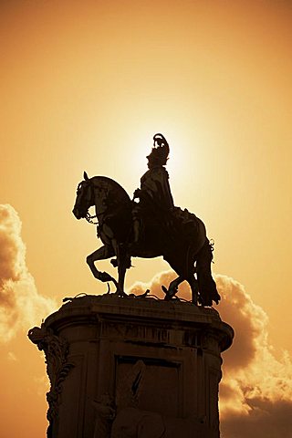 Statue, Black Horse Square (Praca do Comercio), Lisbon, Portugal, Europe