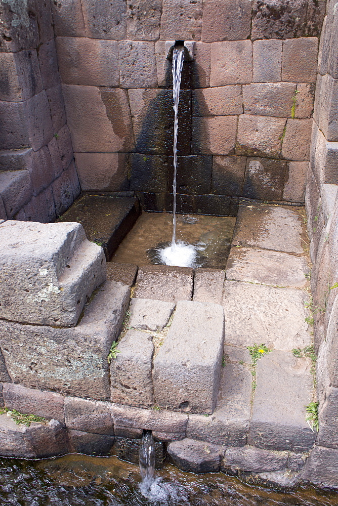 Inca waterworks, a masterpiece of engineering, Tipon, Peru, South America