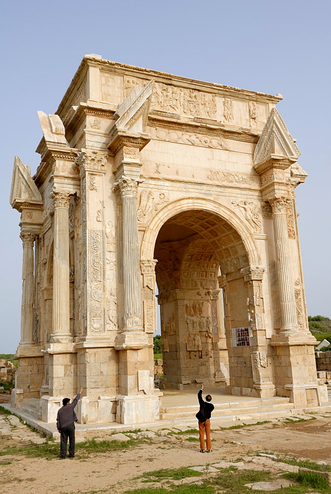 Arch of Septimius Severus, Leptis Magna, UNESCO World Heritage Site, Libya, North Africa, Africa