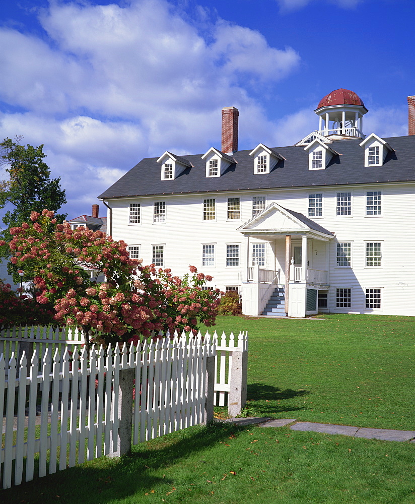 Wooden house and picket fence in the Shaker village of Canterbury, New Hampshire, New England, United States of America, North America