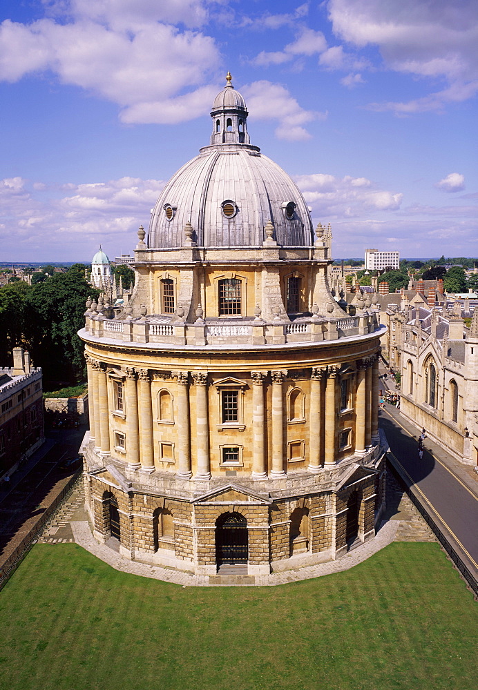 Aerial view over the Radcliffe Camera, Oxford, Oxfordshire, England, UK 