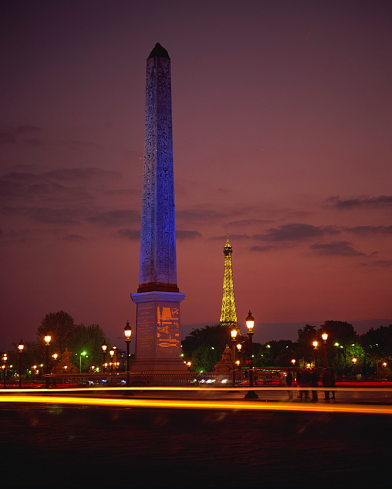 The Obelisk in Place de la Concorde, and behind, the Eiffel Tower, Paris, France, Europe