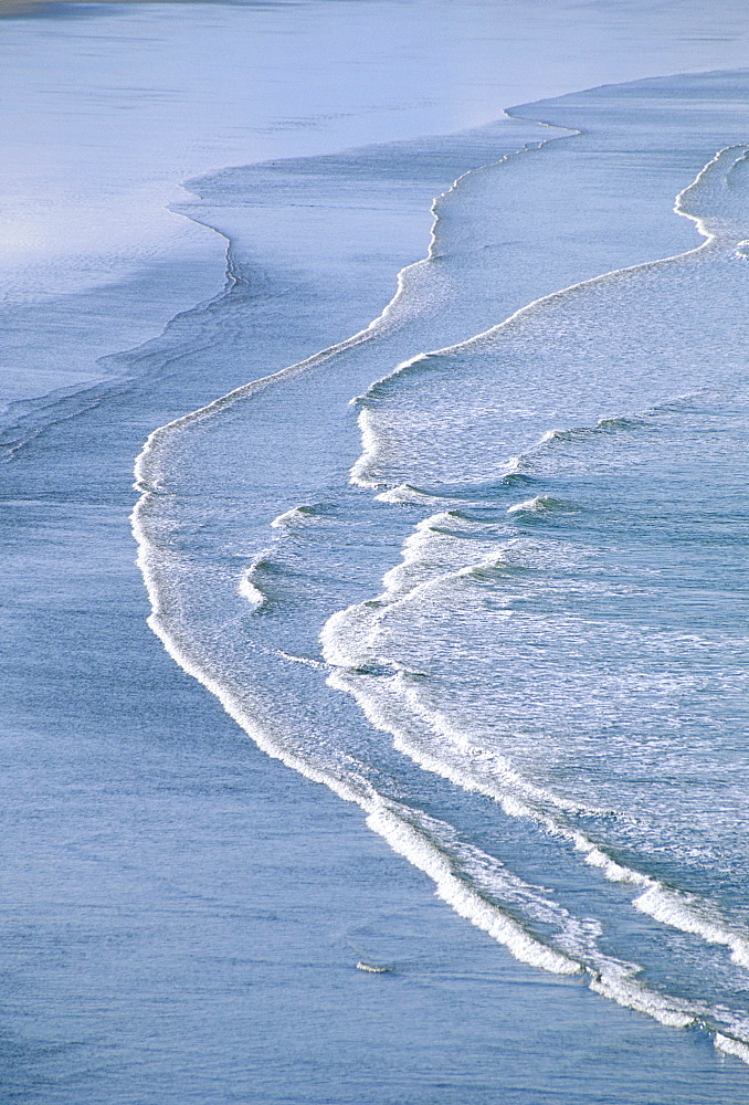 Waves, Inch Point Beach, County Kerry, Eire (Ireland), Europe