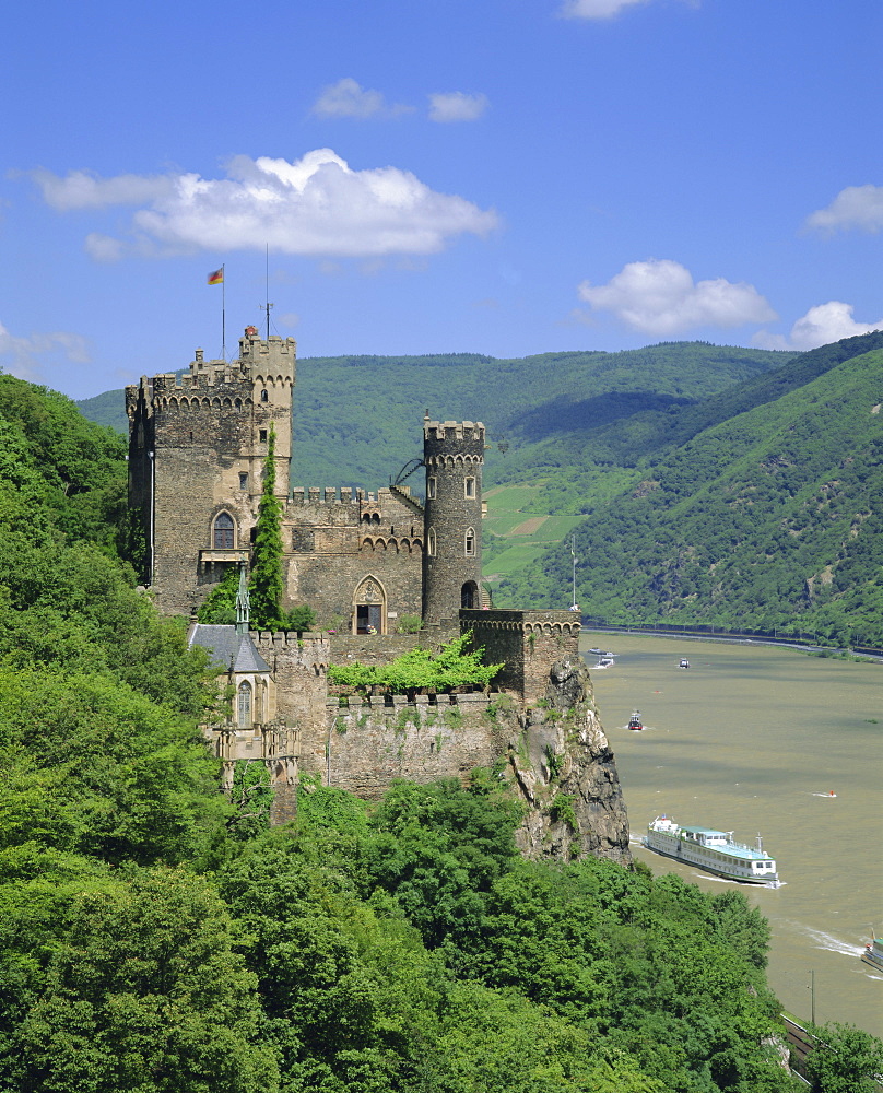 Rheinstein Castle overlooking the River Rhine, Rhineland, Germany, Europe