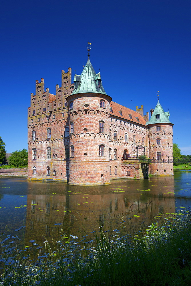 Egeskov Castle (Egeskov Slot), Funen, Denmark, Europe