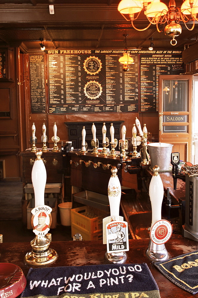 Beer pumps and bar, Sun Pub, London, England, United Kingdom, Europe