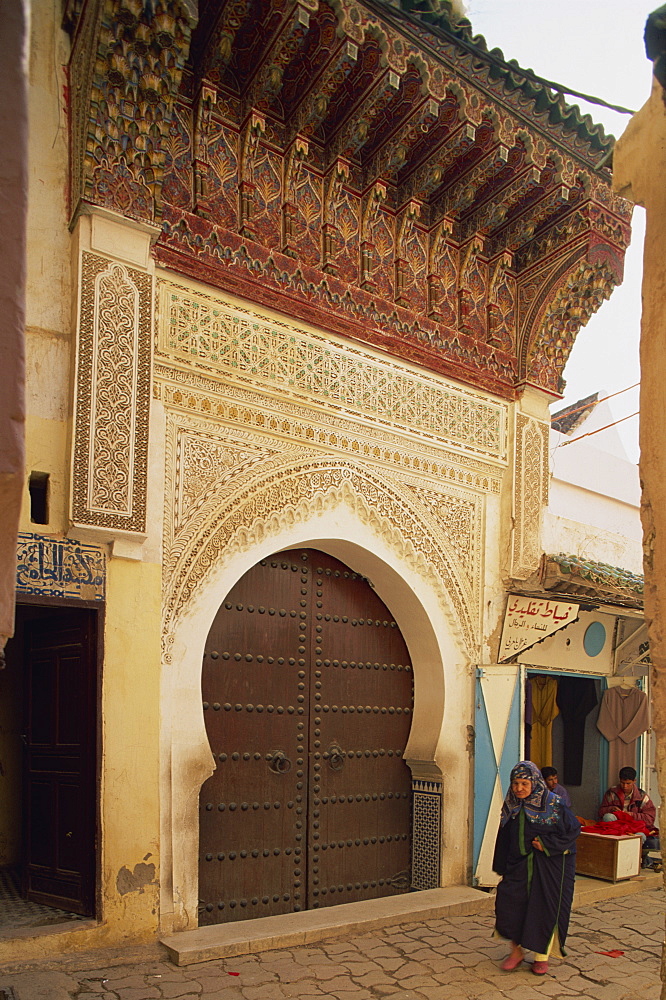 Street scene and large gate, Meknes, Morocco, North Africa, Africa