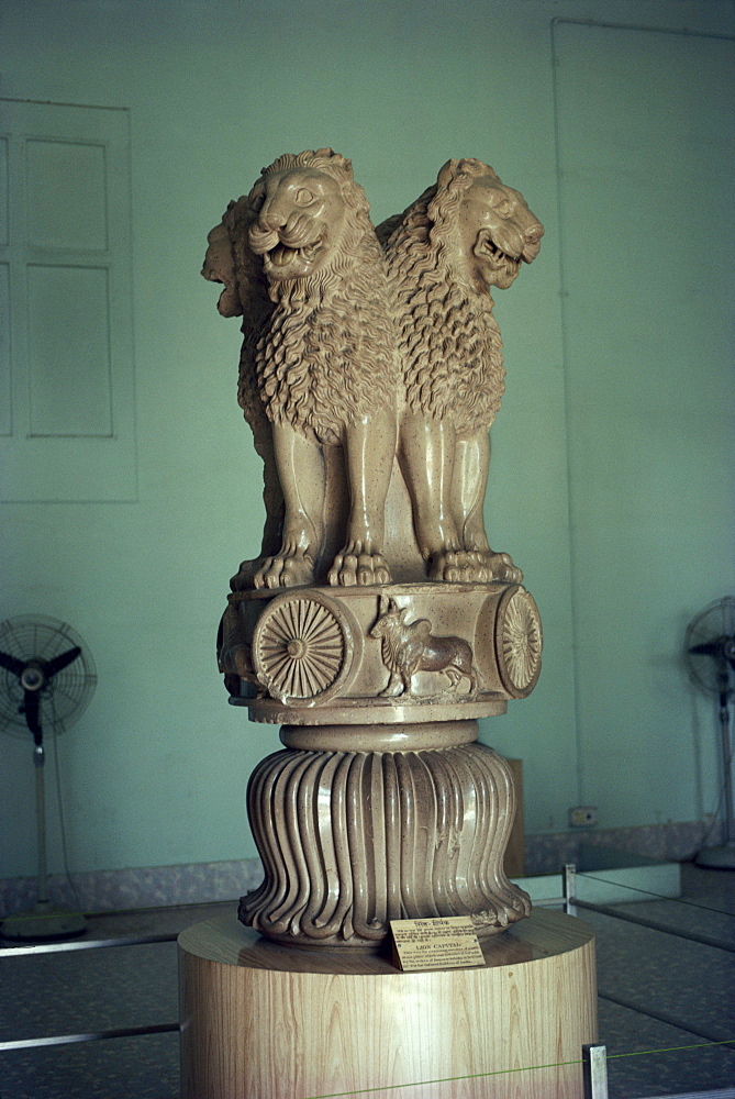 Ashoka Lion, Sarnath Museum, near Varanasi (formerly Benares), Uttar Pradesh State, India, Asia