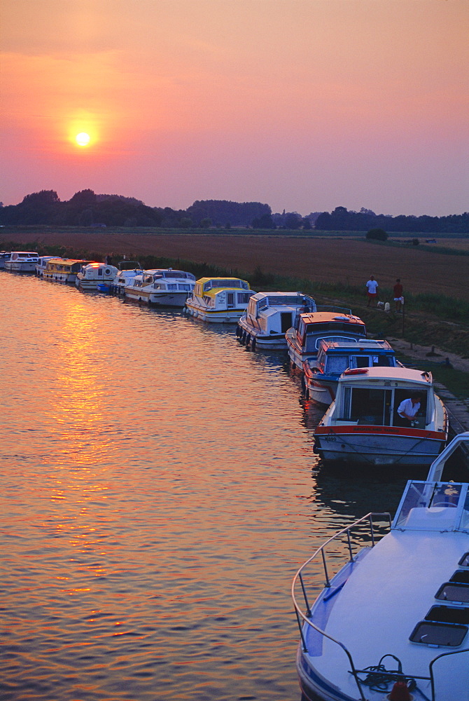 Acle, Norfolk Broads, Norfolk, England, UK, Europe