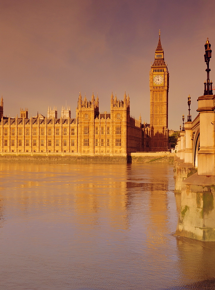 The Palace of Westminster and Big Ben (Houses of Parliament), across the River Thames, London, England, UK