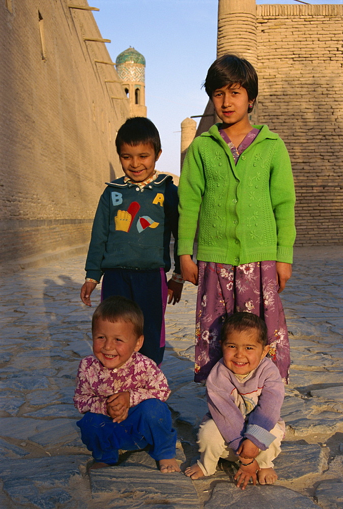 Children in street, Khiva, Uzbekistan, Central Asia, Asia