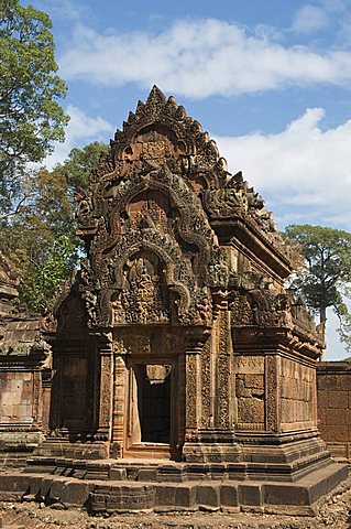 Banteay Srei Hindu temple, near Angkor, UNESCO World Heritage Site, Siem Reap, Cambodia, Indochina, Southeast Asia, Asia