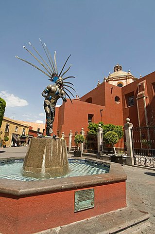 Statue of Indian dancer, Santiago de Queretaro (Queretaro), a UNESCO World Heritage Site, Queretaro State, Mexico, North America