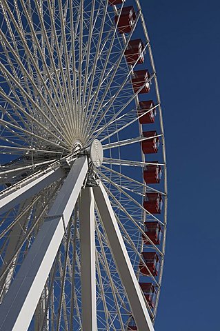 Ferris wheel at Navy Pier, Chicago, Illinois, United States of America, North America