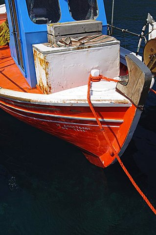 Small fishing harbour of Agnontas, Skopelos, Sporades, Greek Islands, Greece, Europe