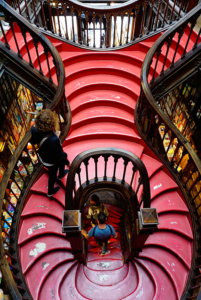 Stairs, Livraria Lello bookshop built in 1881, Porto (Oporto), Portugal, Europe