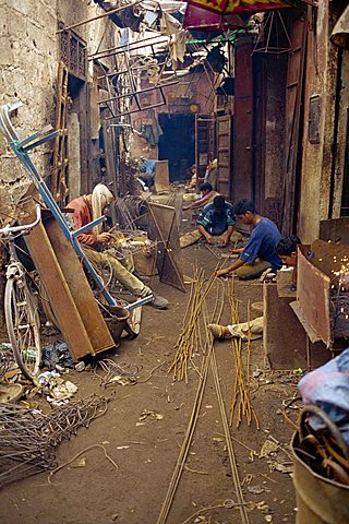 Workers in the souk, Marrakesh, Morocco, North Africa, Africa