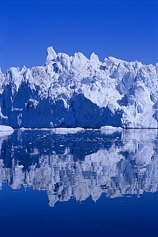 Icebergs from the icefjord, Ilulissat, Disko Bay, Greenland, Polar Regions