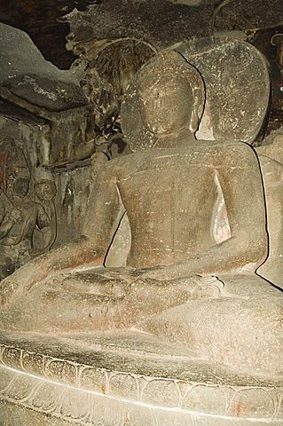 The Ellora Caves, temples cut into solid rock, UNESCO World Heritage Site, near Aurangabad, Maharashtra, India, Asia