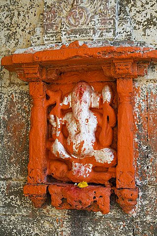 Hindu shrine to Ganesh the elephant god, Maheshwar, Madhya Pradesh state, India, Asia