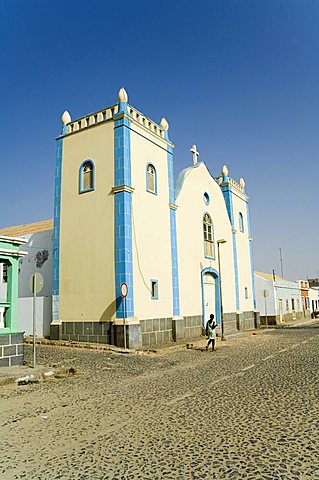 Church in main square, Sal Rei, Boa Vista, Cape Verde Islands, Africa