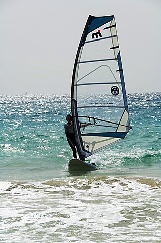 Wind surfing at Santa Maria on the island of Sal (Salt), Cape Verde Islands, Atlantic Ocean, Africa