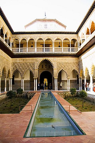 Patio de las Doncellas (Patio of the Maidens), Real Alcazar, UNESCO World Heritage Site, Santa Cruz district, Seville, Andalusia (Andalucia), Spain