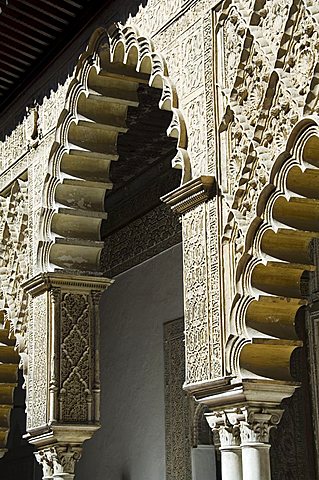 Patio de las Doncellas (Patio of the Maidens), Real Alcazar, UNESCO World Heritage Site, Santa Cruz district, Seville, Andalusia (Andalucia), Spain