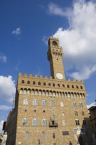 Palazzo Vecchio on the Piazza della Signoria, UNESCO World Heritage Site, Florence (Firenze), Tuscany, Italy, Europe