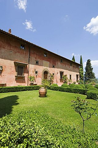 The Villa Vignamaggio, used in film Much Ado About Nothing, a wine producer whose wines were the first to be called Chianti, near Greve, Chianti, Tuscany, Italy, Europe