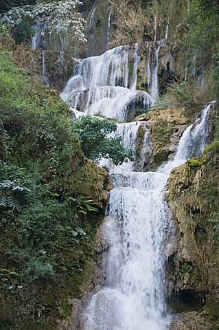 Khuang Si waterfall, near Luang Prabang, Laos, Indochina, Southeast Asia, Asia