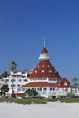 San Diego's most famous building, Hotel del Coronado dating from 1888, San Diego, California, United States of America (U.S.A.), North America