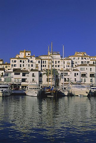 Puerto Banus, near Marbella, Costa del Sol, Andalucia (Andalusia), Spain, Europe