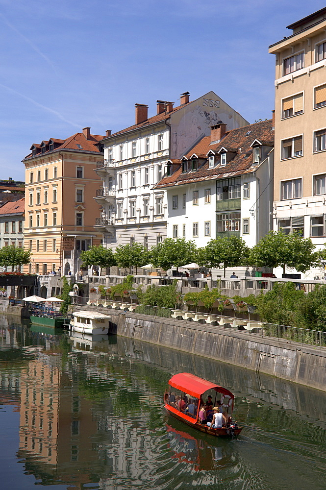 River Ljubljanica, Ljubljana, Slovenia, Europe