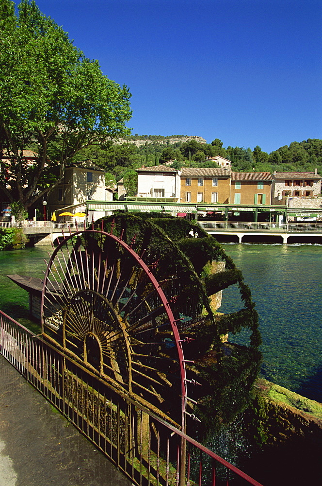 La Sorge River, Fontaine de Vaucluse, Provence, France, Europe