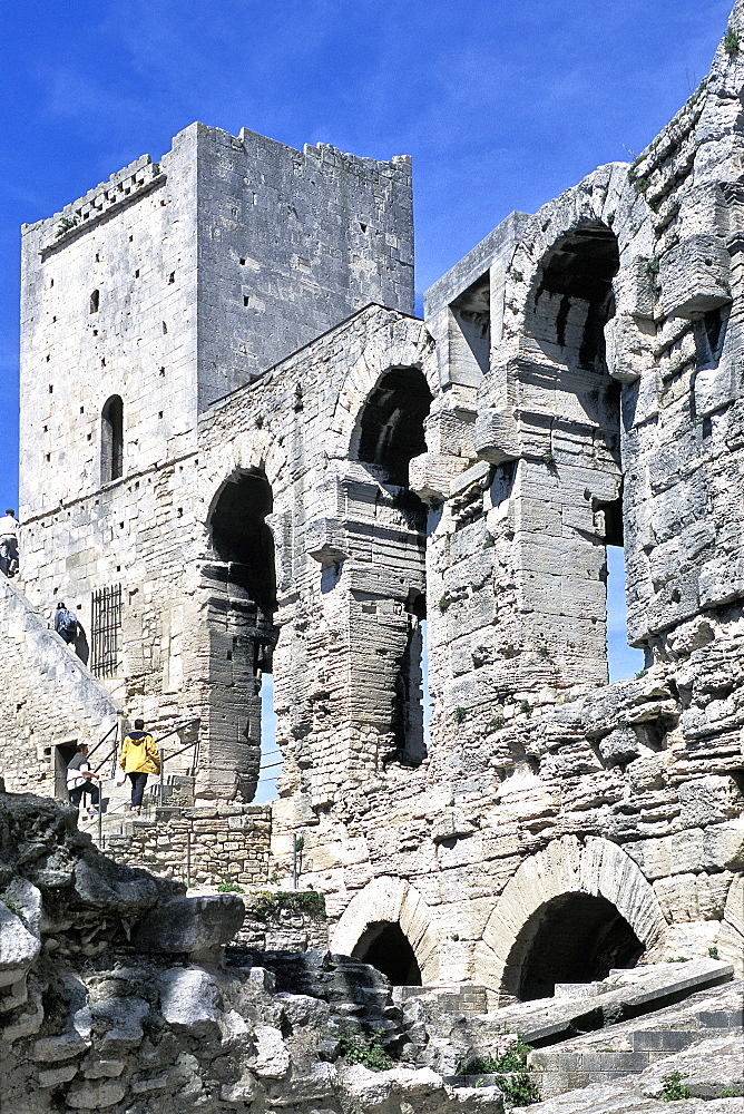 Roman amphitheatre, UNESCO World Heritage Site, Arles, Bouches-du-Rhone, Provence, France, Europe