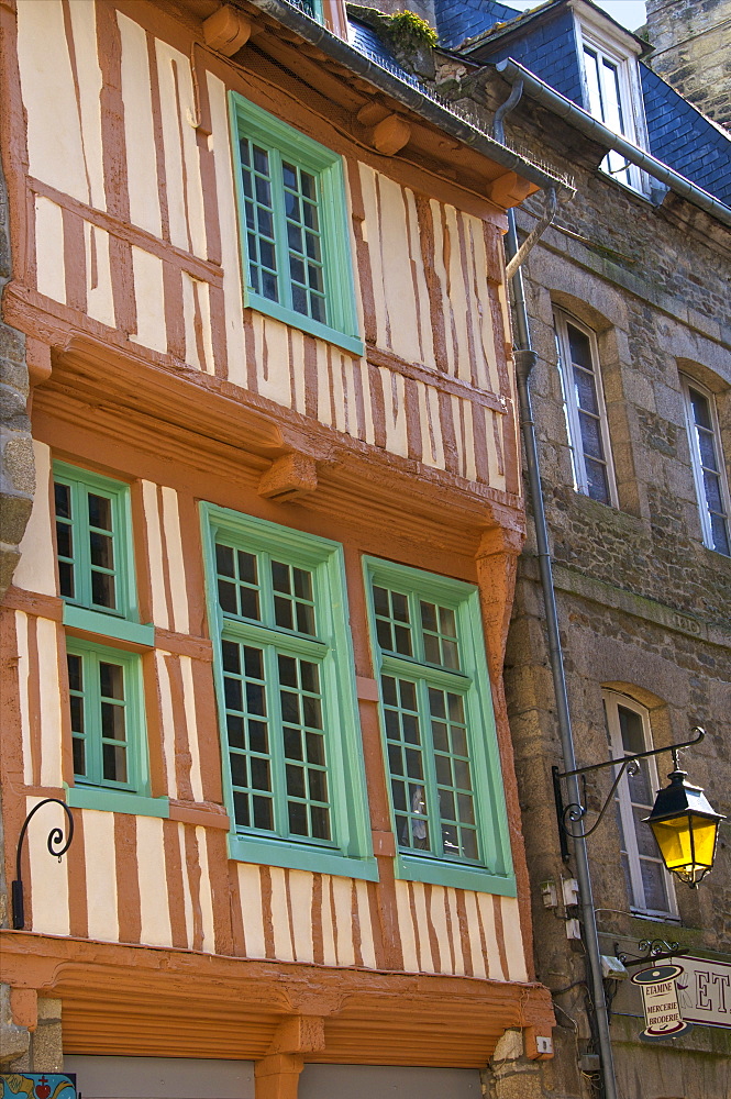 Medieval house, old town, Dinan, Brittany, France, Europe