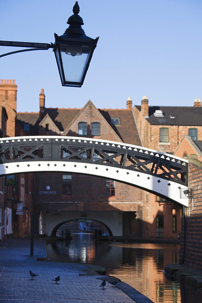 Iron bridge over canal, Gas Basin, Birmingham, England, United Kingdom, Europe