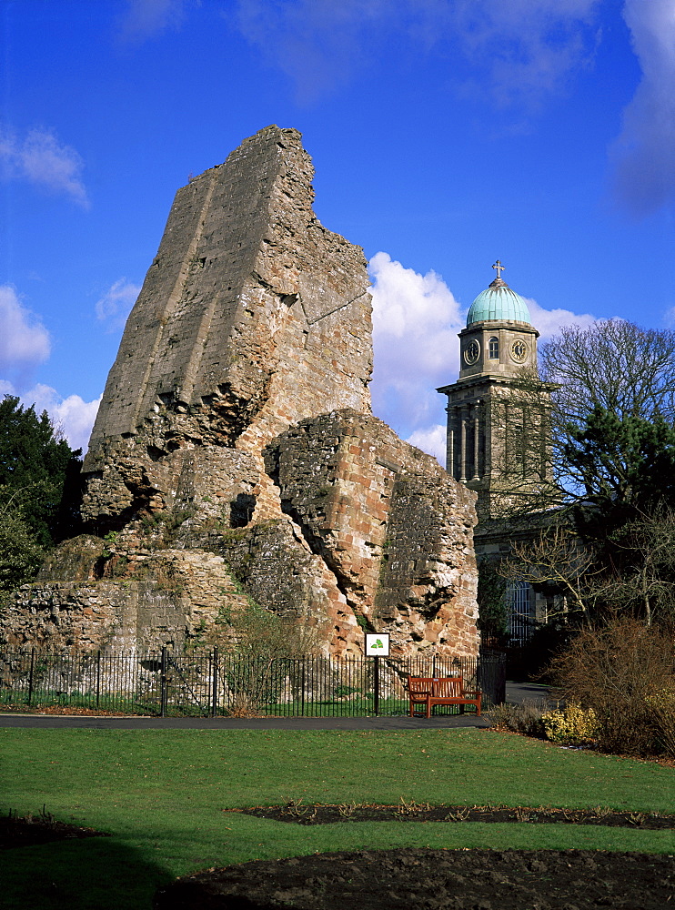 Castle with leaning tower, Bridgnorth, Shropshire, England, United Kingdom, Europe