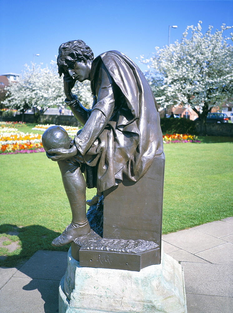 Statue of Hamlet, Shakespeare Memorial, Stratford upon Avon, Warwickshire, England, United Kingdom, Europe