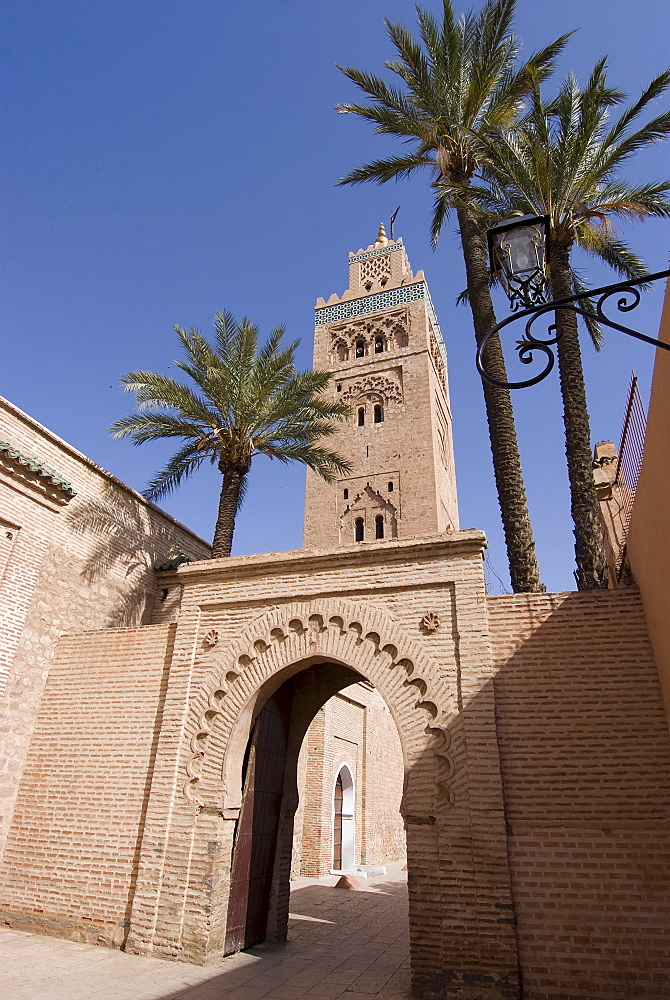 The Koutoubia Mosque (Booksellers' Mosque), the landmark of Marrakech, Morocco, North Africa, Africa