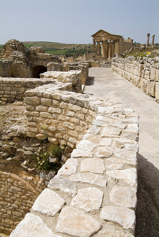 Ancient Roman city of Thugga (Dougga), UNESCO World Heritage Site, Tunisia, North Africa, Africa